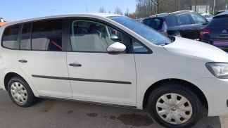 Lízing Hatchback Volkswagen Touran 2013
