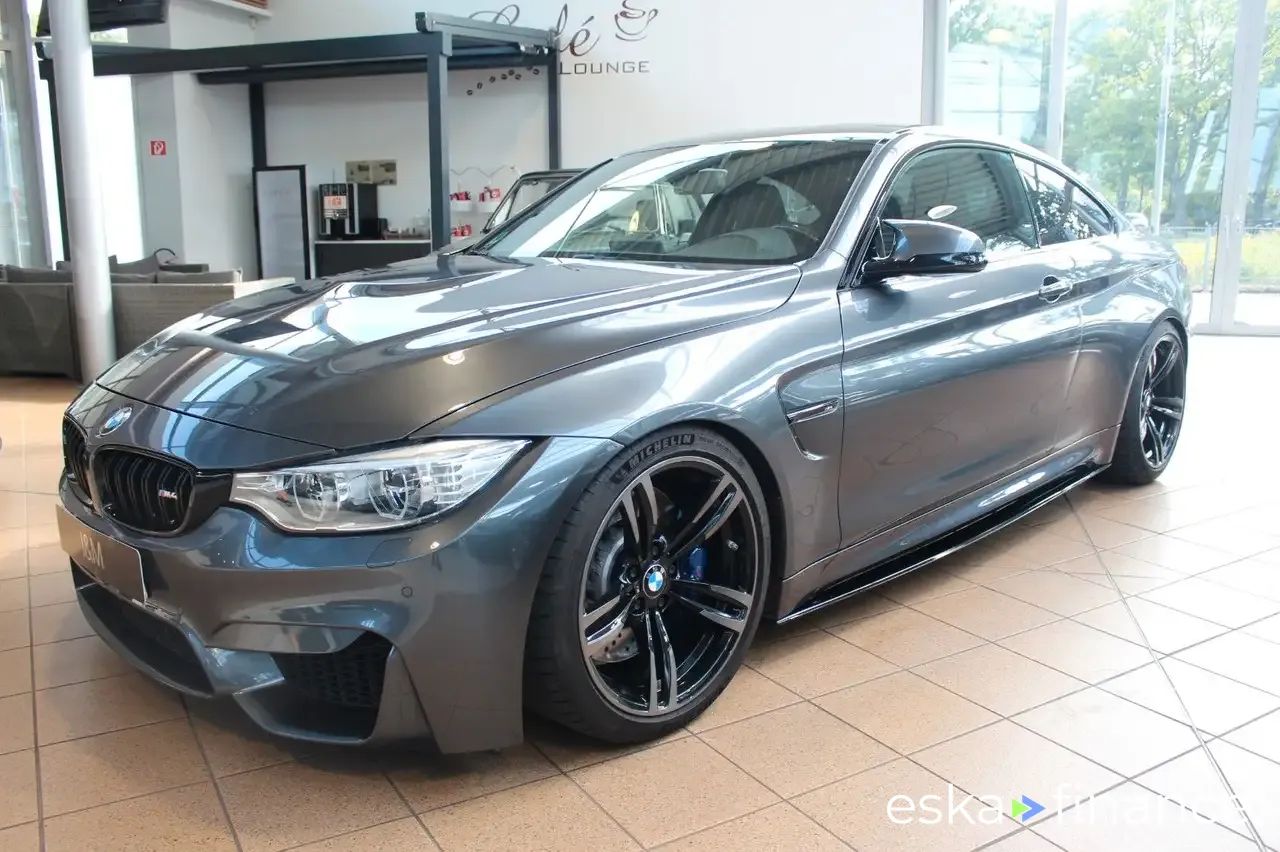 Coupé BMW M4 2016