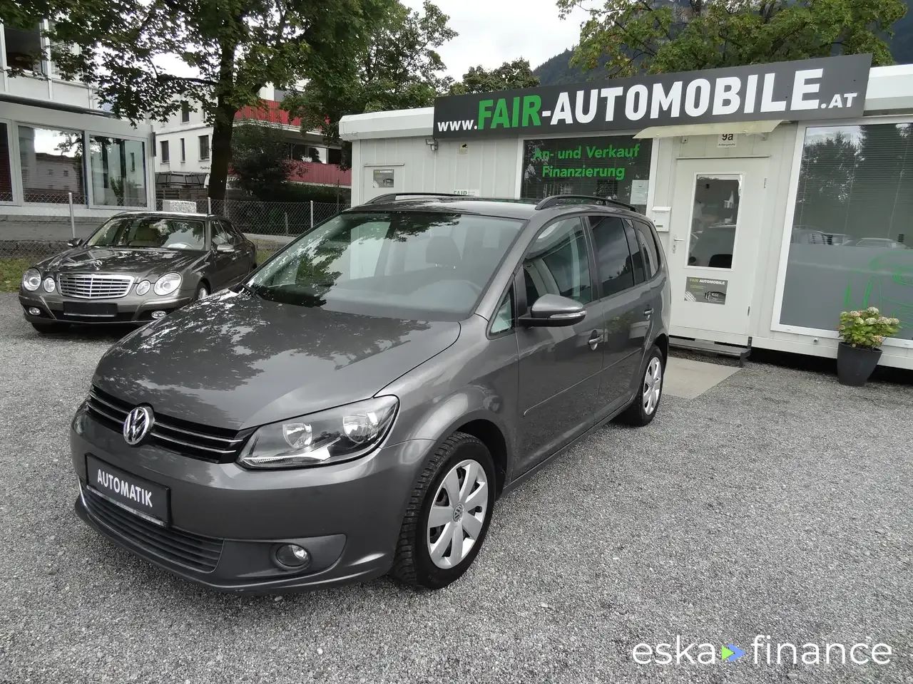 Lízing Osobná doprava Volkswagen Touran 2011