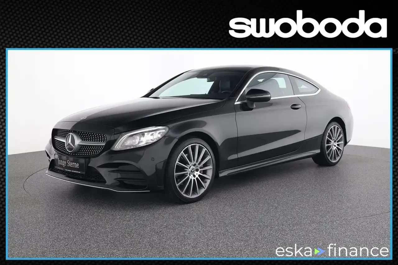 Lízing Kupé MERCEDES C 220 2020