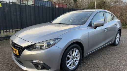 Mazda 3 2015