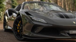 Finansowanie Zamienny Ferrari F8 SPIDER 2020