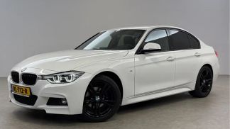 Lízing Sedan BMW 318 2018