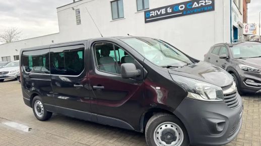 Opel Vivaro 2015