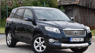 Leasing SUV Toyota RAV4 2011