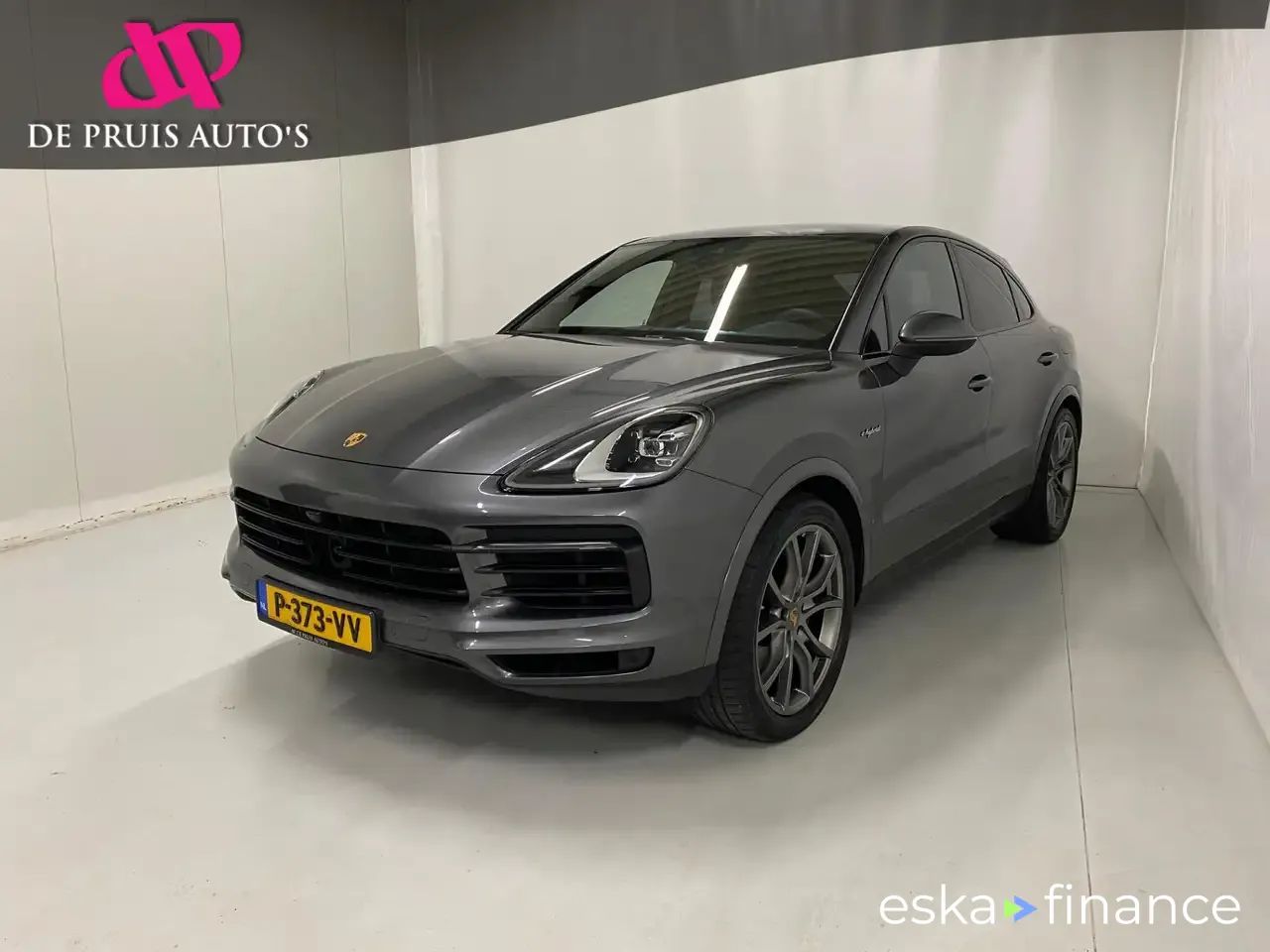 Lízing Kupé Porsche Cayenne 2021