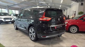 Leasing Passenger transport Renault Scenic 2017