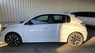 Leasing Sedan Peugeot 208 2023