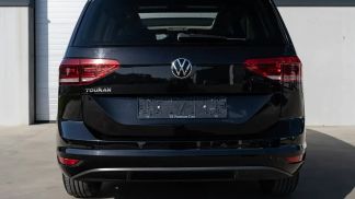 Lízing Hatchback Volkswagen Touran 2021