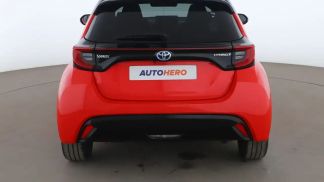 Lízing Hatchback Toyota Yaris 2021