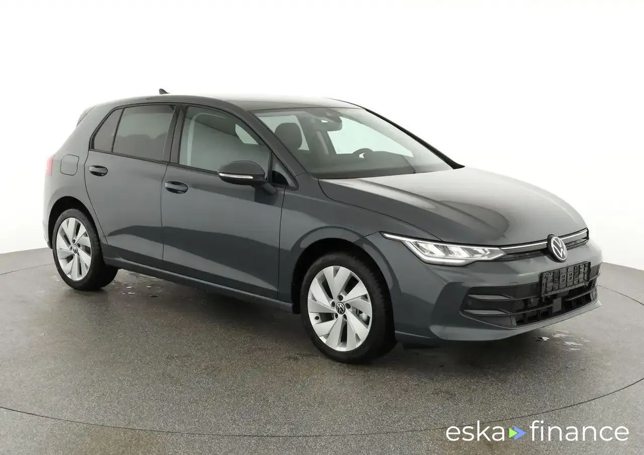 Leasing Sedan Volkswagen Golf 2024