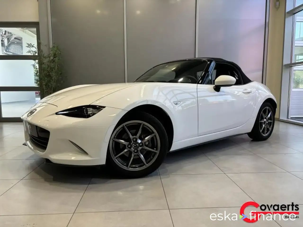 Financování Konvertibilní Mazda MX-5 2022