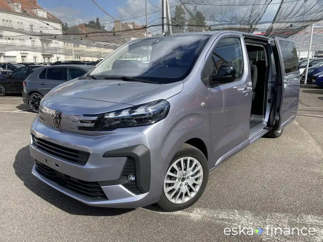 Leasing Van Peugeot Traveller 2025