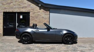 Financování Konvertibilní Mazda MX-5 2019