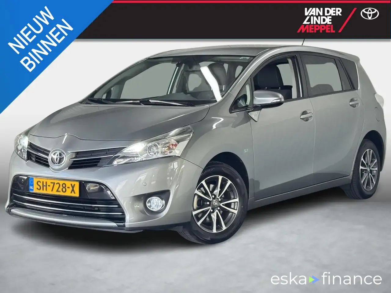 Finansowanie Hatchback Toyota Verso 2014
