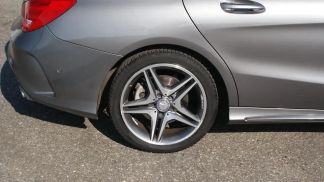 Lízing Sedan MERCEDES CLA 180 2015