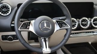 Lízing Hatchback MERCEDES B 250 2025