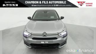 Financování Sedan Citroën C4 2024