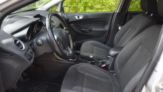 Leasing Sedan Ford Fiesta 2015