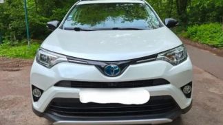 Leasing SUV Toyota RAV 4 2016