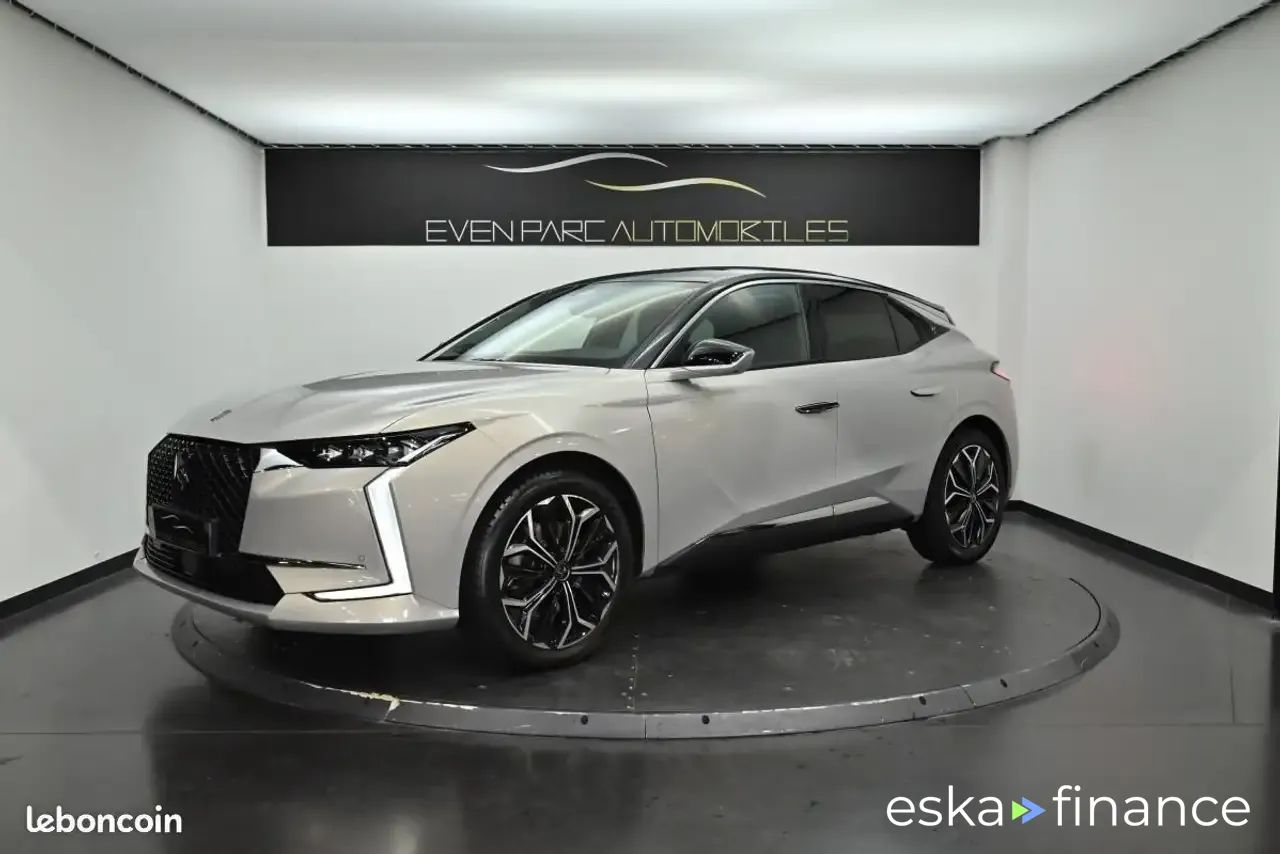 Lízing Sedan DS Automobiles DS 4 2022