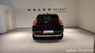 Finansowanie SUV Volvo XC40 2020