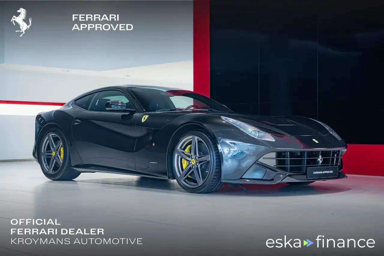 Leasing Coupe Ferrari F12 2013