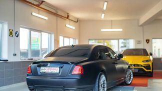 Lízing Sedan Rolls-Royce Ghost 2011