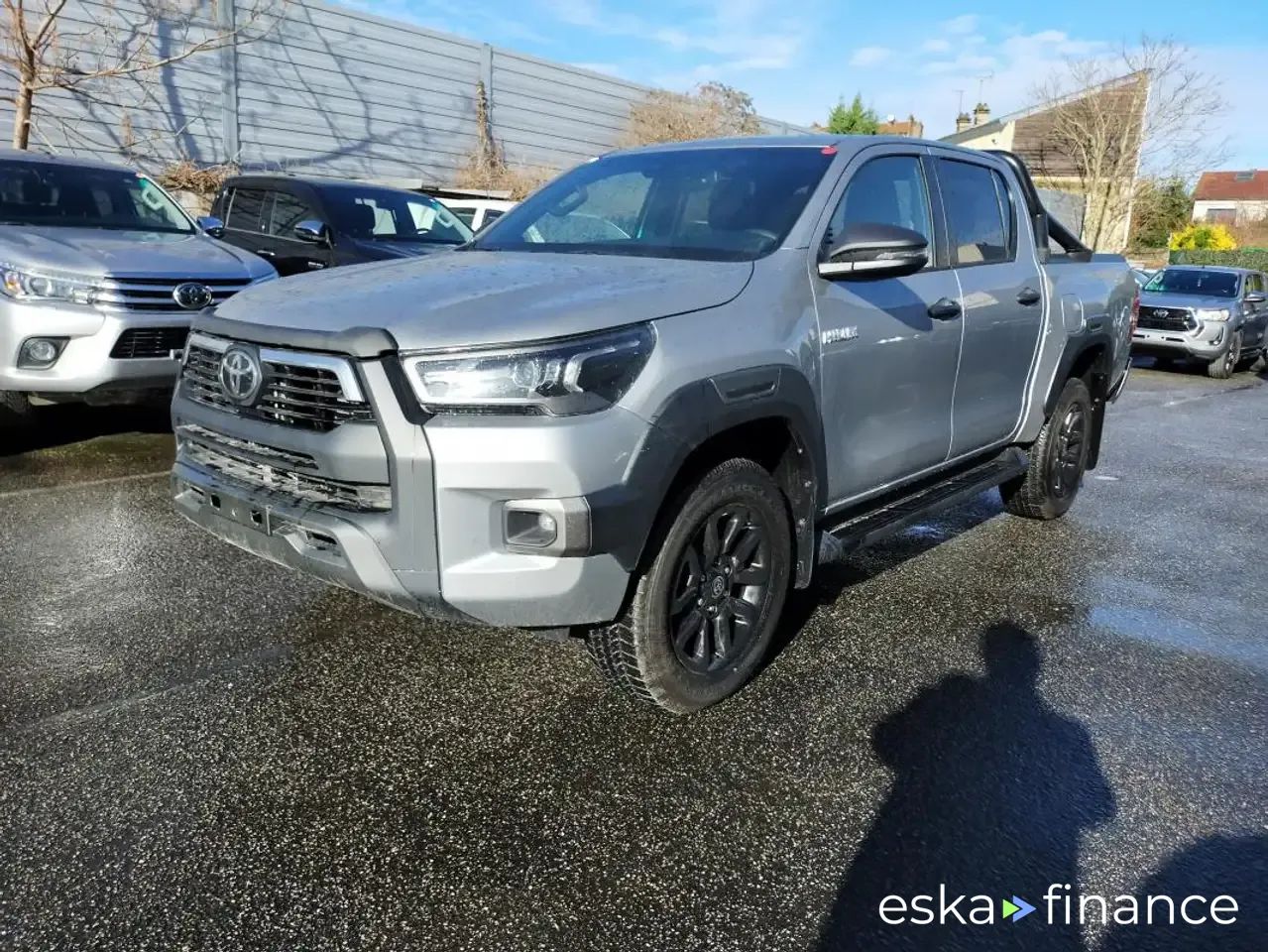 Finansowanie SUV Toyota Hilux 2024