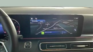 Lízing Hatchback MERCEDES V 300 2024