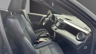 Financování Vagón Toyota RAV 4 2016