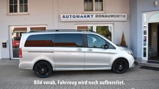Lízing Hatchback MERCEDES V 300 2022