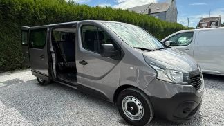 Lízing Hatchback Renault Trafic 2017