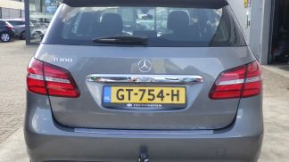Leasing Hatchback MERCEDES B 180 2015