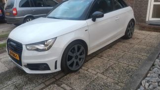 Lízing Hatchback Audi A1 2012