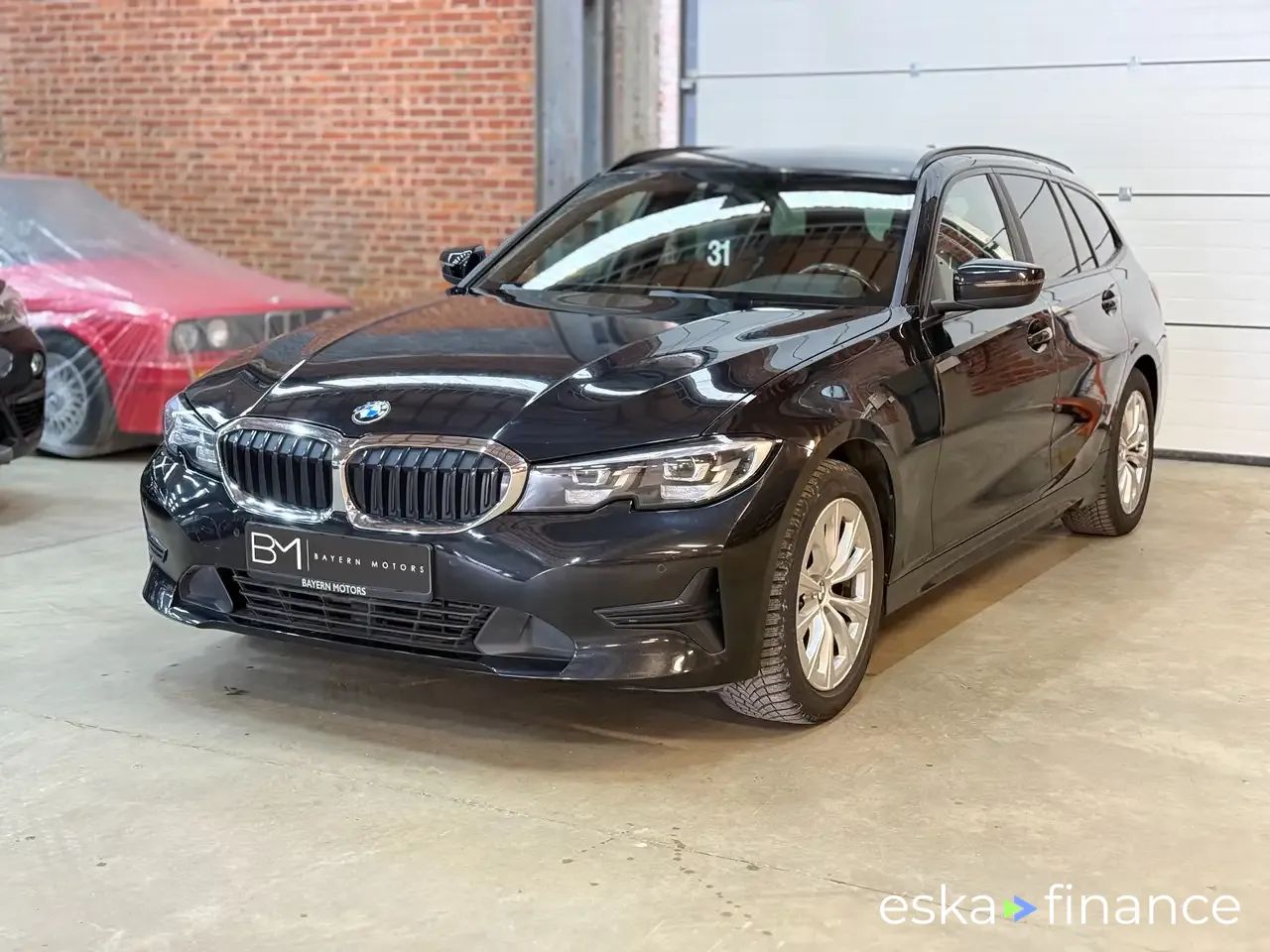 Lízing Kombi BMW 318 2020