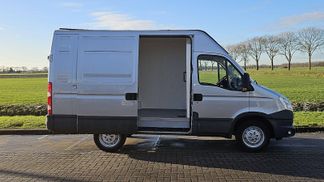 Leasing Van Iveco DAILY 35S13 2013