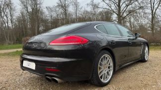 Leasing Sedan Porsche Panamera 2014