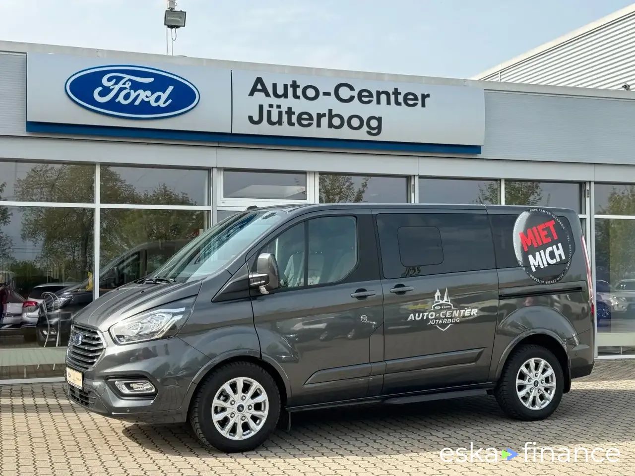 Financování Hatchback Ford Tourneo Custom 2023