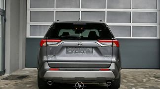 Finansowanie SUV Toyota RAV 4 2019