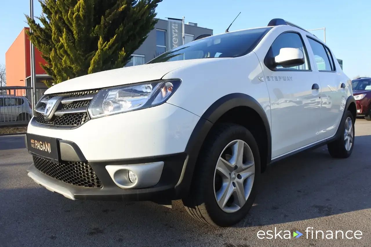 Lízing Sedan Dacia Sandero 2017
