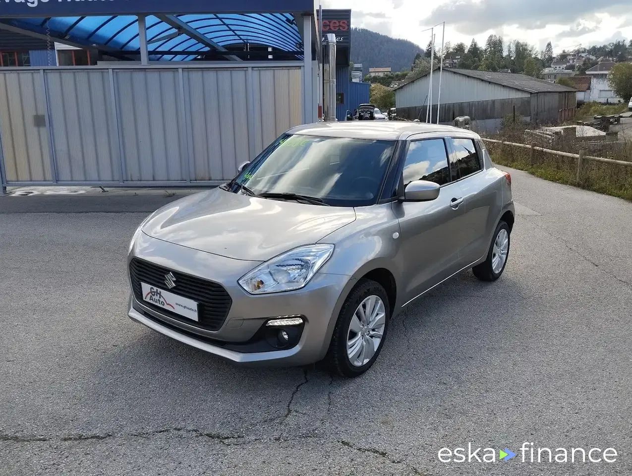 Leasing Sedan Suzuki Swift 2020