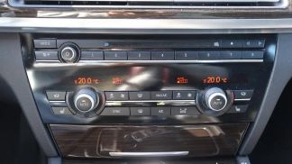 Finansowanie Sedan BMW 750 2013