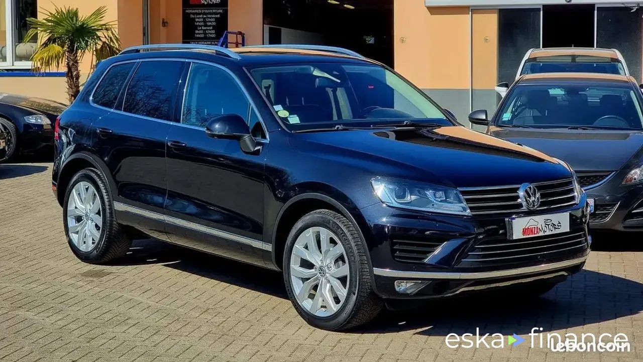 Finansowanie SUV Volkswagen Touareg 2014