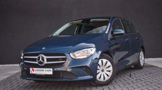 MERCEDES B 180 2019