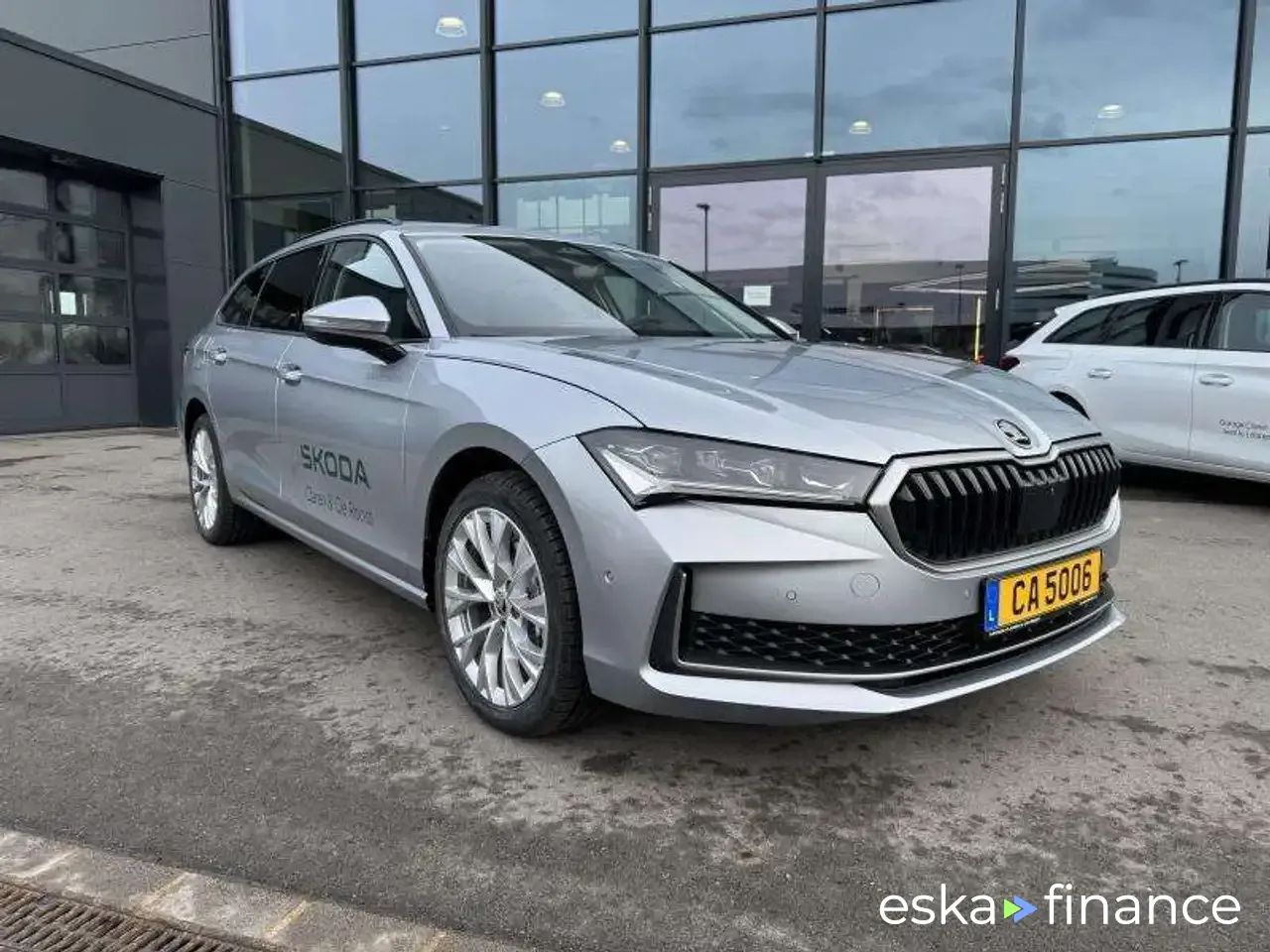 Leasing Wagon Skoda Superb 2025