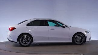 Lízing Sedan MERCEDES A 200 2019