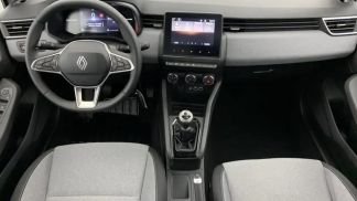 Lízing Hatchback Renault Clio 2024