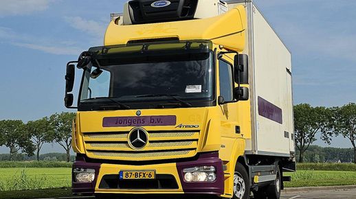 Mercedes-Benz ATEGO 824 2015