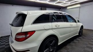 Lízing Hatchback MERCEDES R 350 2011